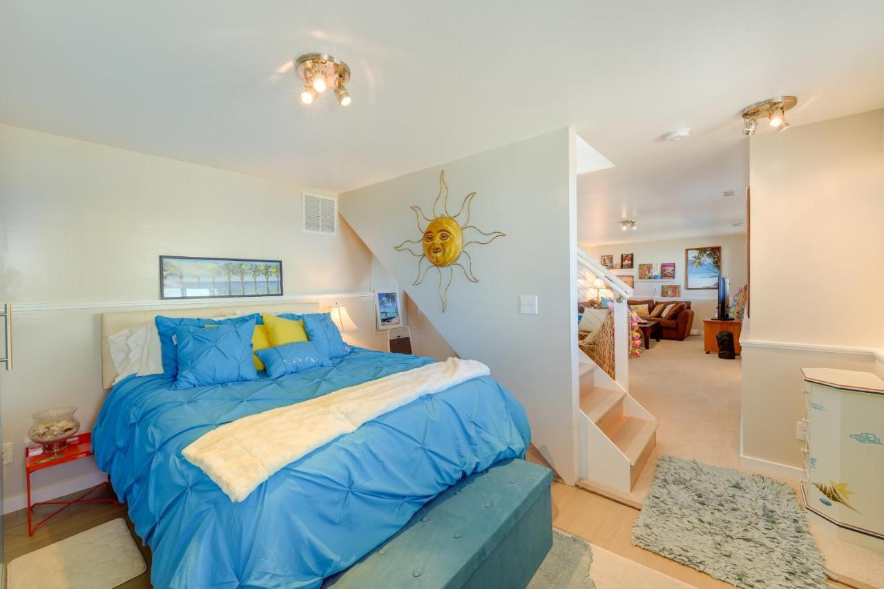 Stunning Home In Coupeville With Deck And Beach Access 外观 照片